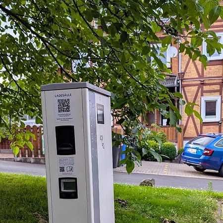 Moderne Ferienwohnungen Am Kurpark - Zentral, Ruhig & Nah Am Edersee Бад Вилдунген Екстериор снимка