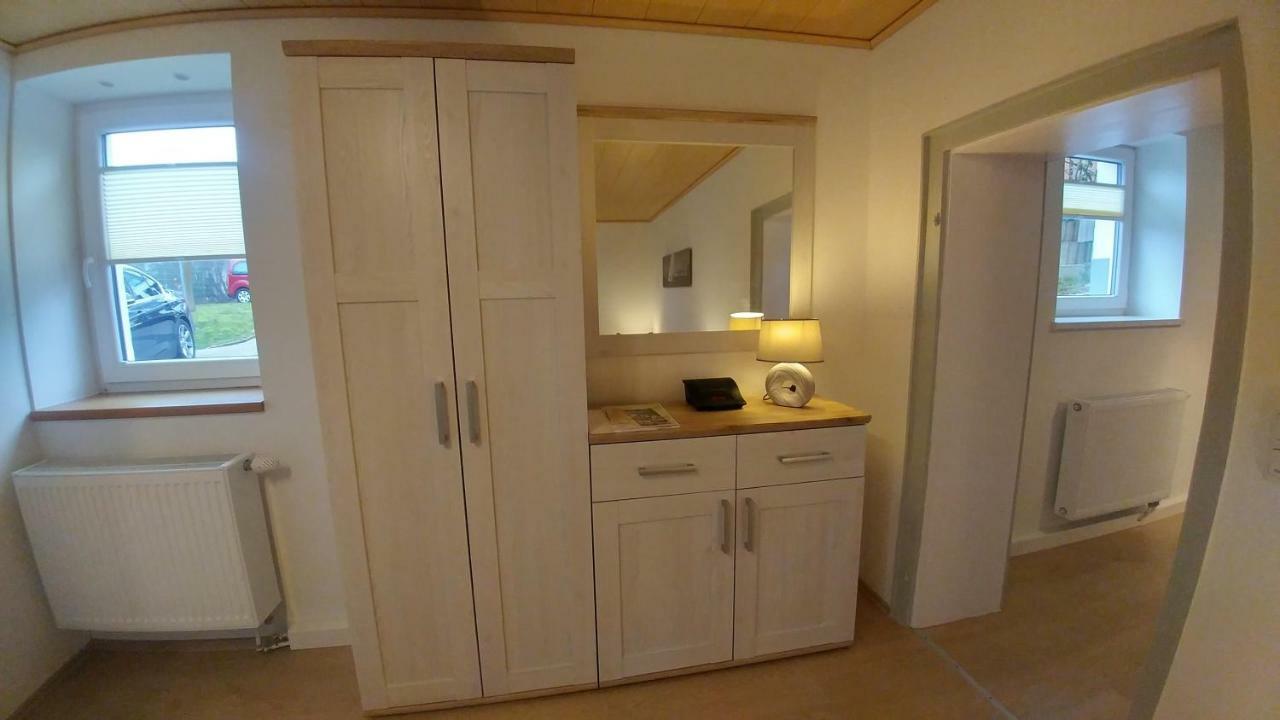Moderne Ferienwohnungen Am Kurpark - Zentral, Ruhig & Nah Am Edersee Бад Вилдунген Екстериор снимка